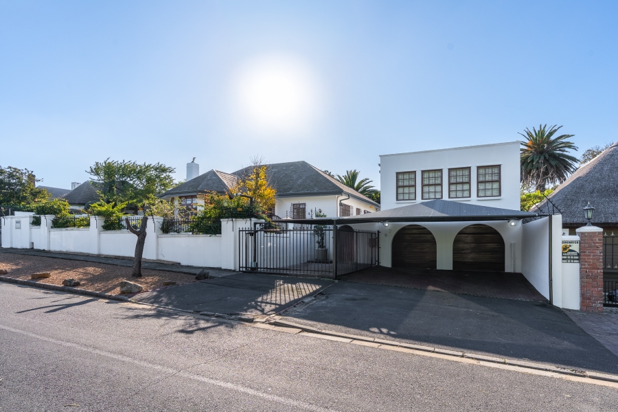 3 Bedroom Property for Sale in Pinelands Western Cape